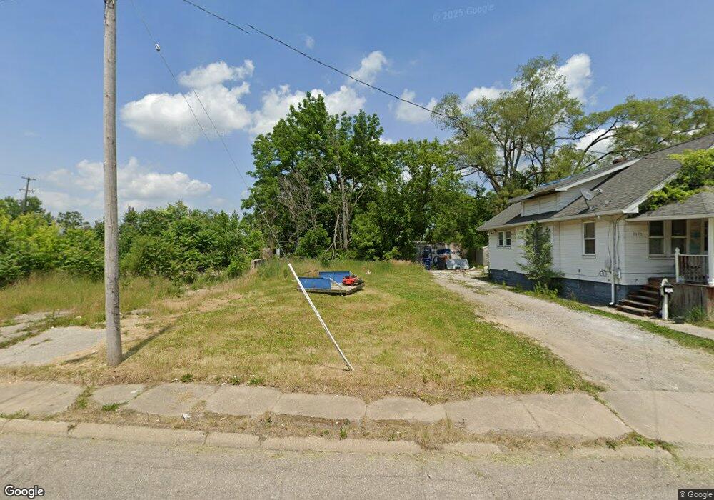 1911 Leith St, Flint, MI 48506 - photo 1