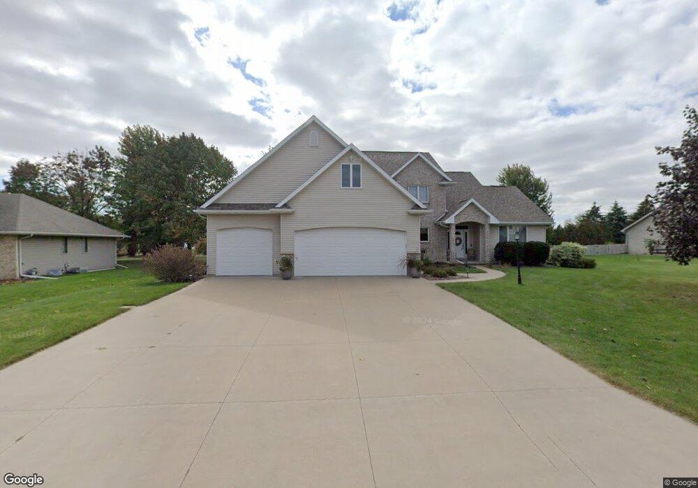 W6065 Moonflower Dr, Appleton, WI 54915 - photo 1