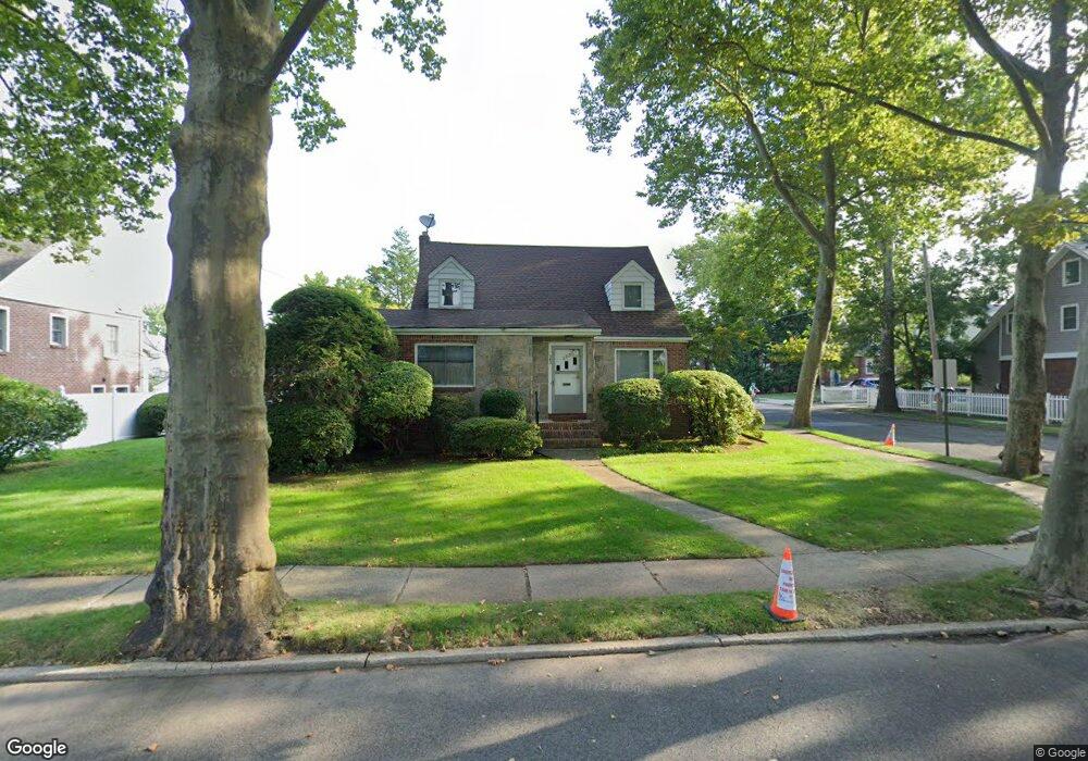 383 Briarcliff Rd, Teaneck, NJ 07666 - photo 1