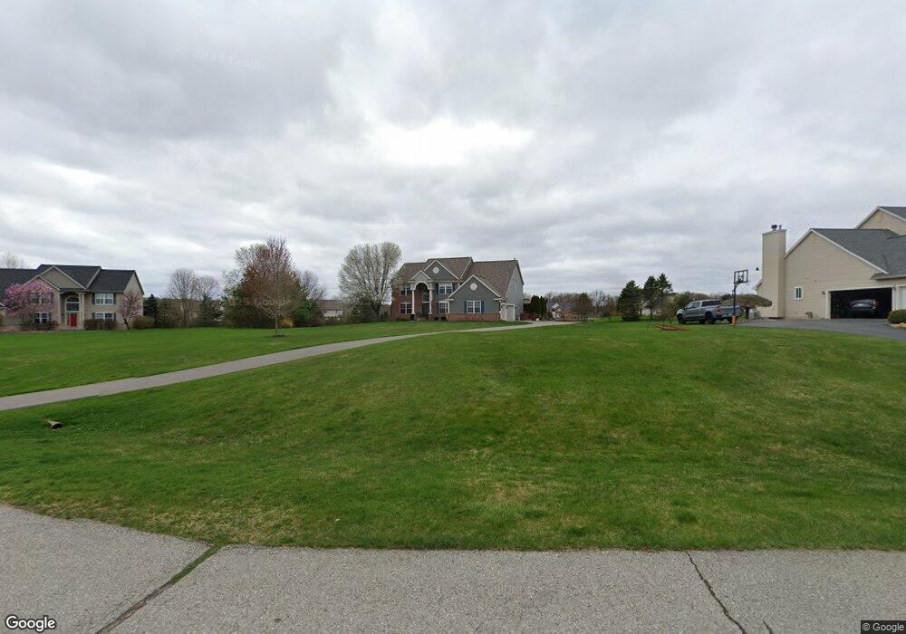 6449 Meadow Ridge Ct, Dexter, MI 48130 - photo 1