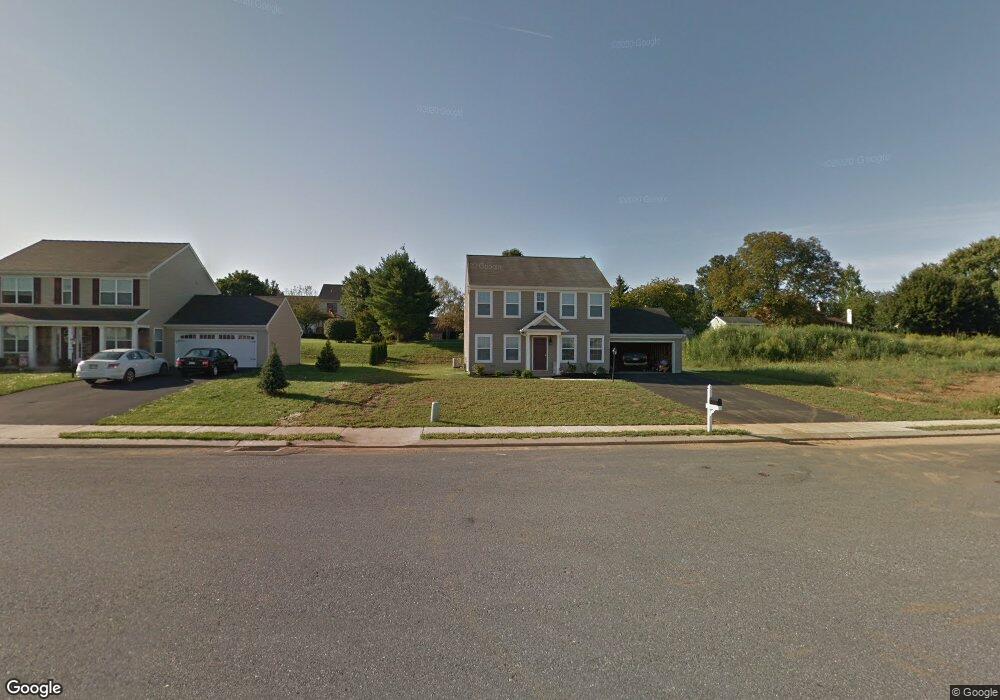 212 Fallowfield Dr, Leola, PA 17540 - photo 1