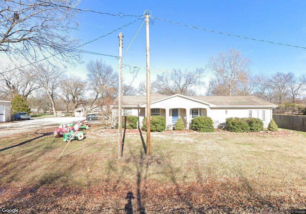 715 S 34th St, Parsons, KS 67357 - photo 1