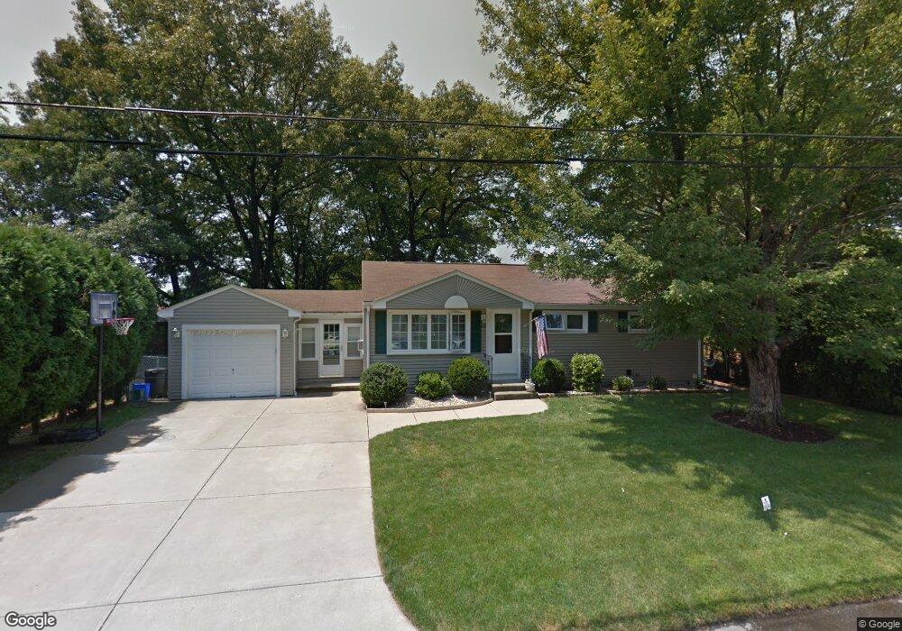 86 Duchess Rd, Cumberland, RI 02864 - photo 1