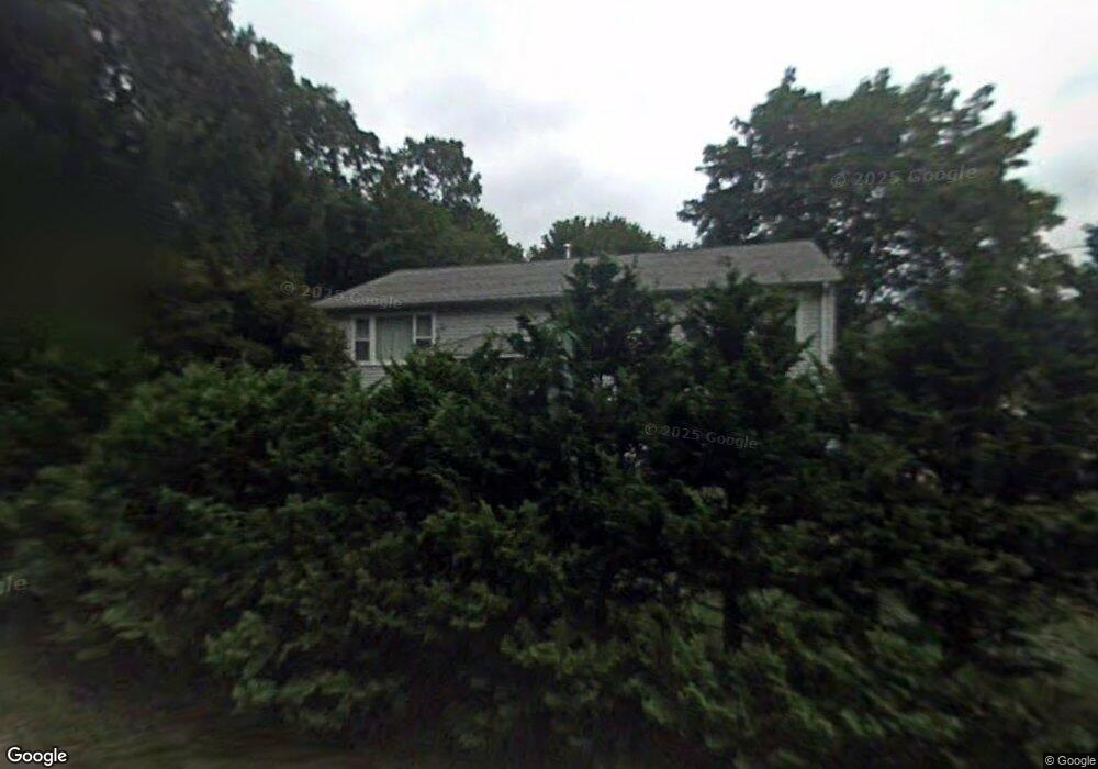 2 Arch St, Pawcatuck, CT 06379 - photo 1