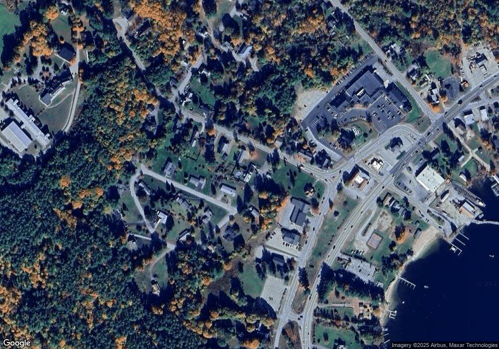 10 Chase Cir, Center Harbor, NH 03226 - photo 1