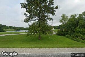 16577 Shipman Rd, Carlinville, IL 62626