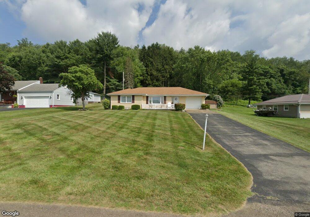 1625 Brandon Dr, Wellsville, OH 43968 - photo 1