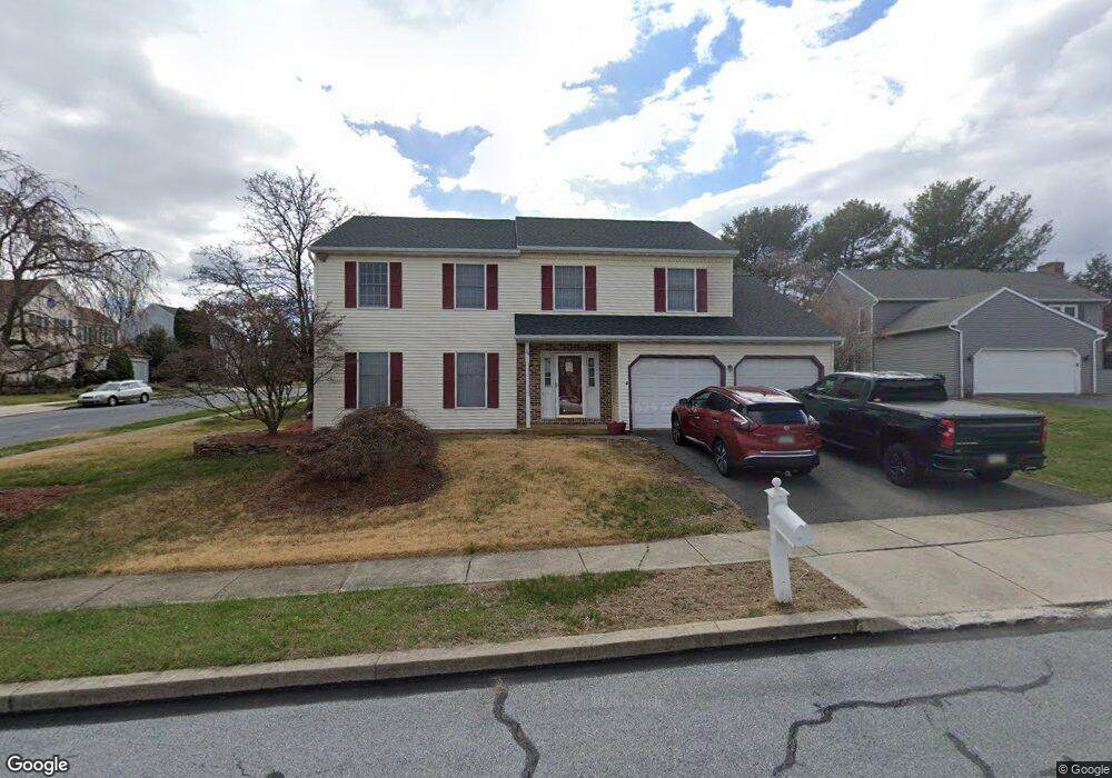 26 Flint Ridge Dr, Reading, PA 19607 - photo 1