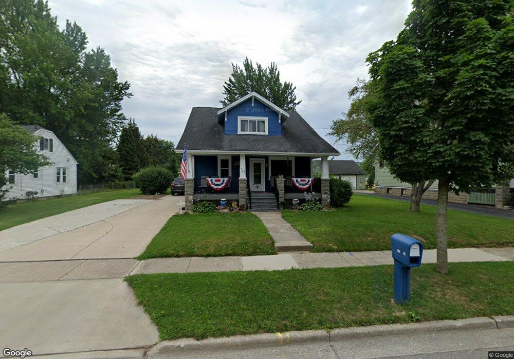 165 E Jefferson St, Frankenmuth, MI 48734 - photo 1