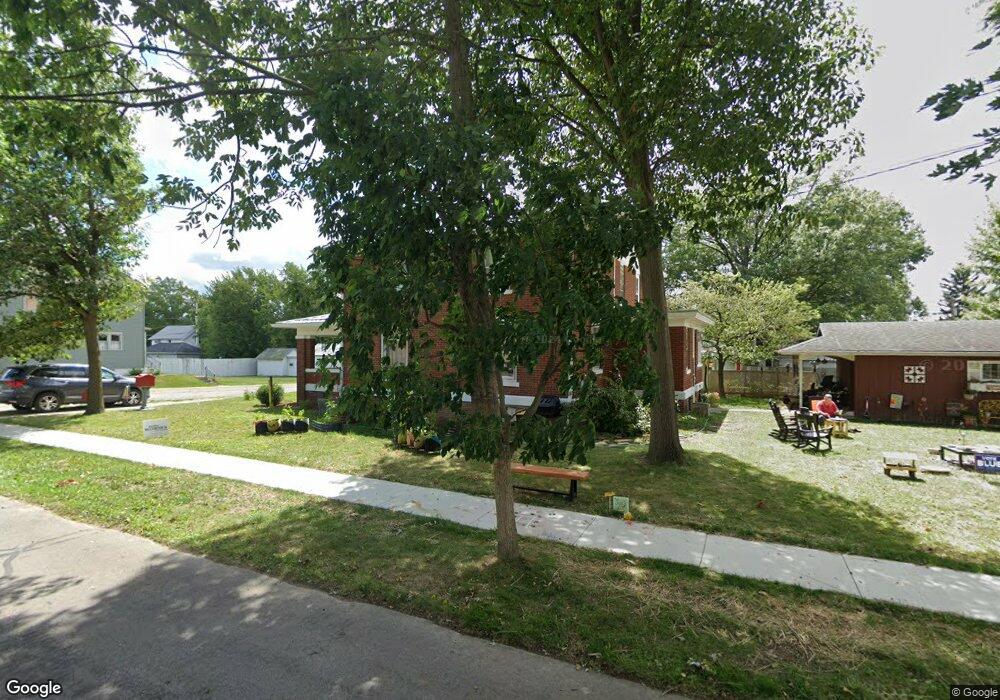 366 Baltimore St, Berne, IN 46711 - photo 1