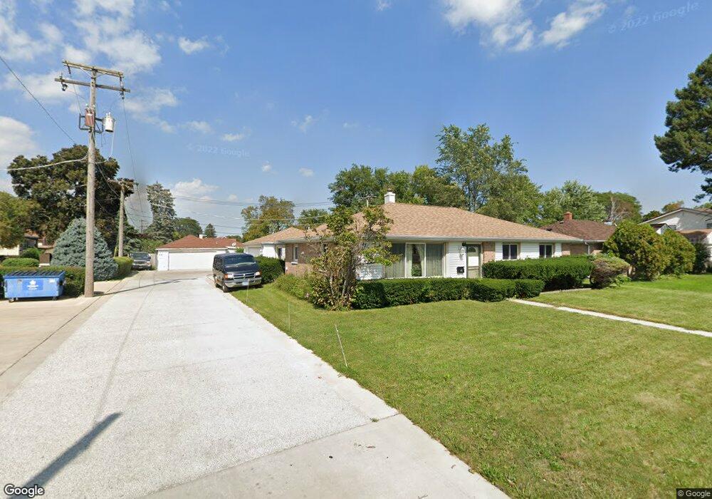 632 E Algonquin Rd, Des Plaines, IL 60016 - photo 1