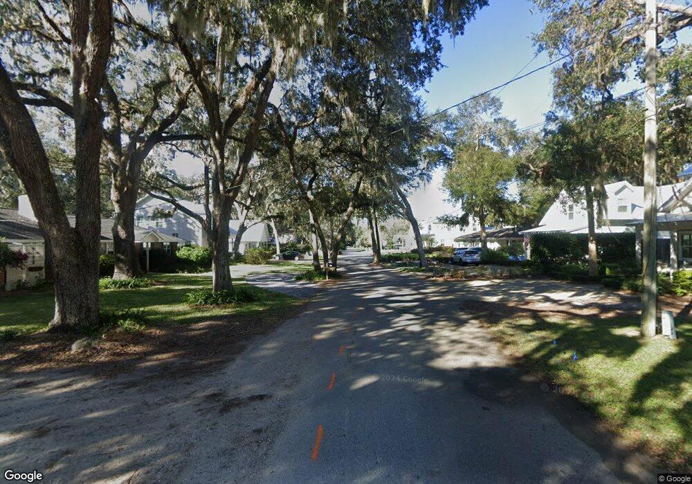 204 B Menendez, Brunswick, GA 31522 - photo 1