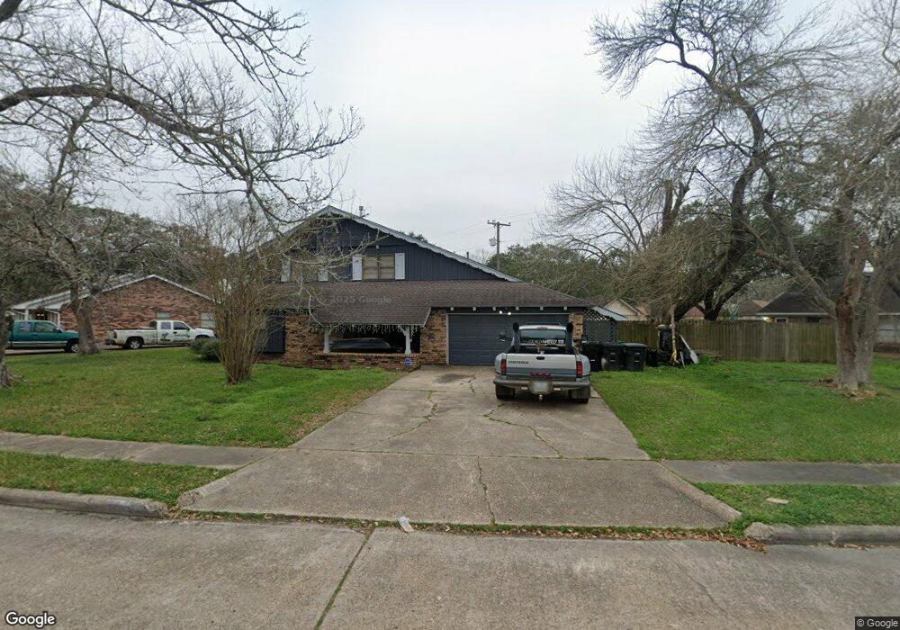 1417 Bellaire Blvd, Alvin, TX 77511 - photo 1