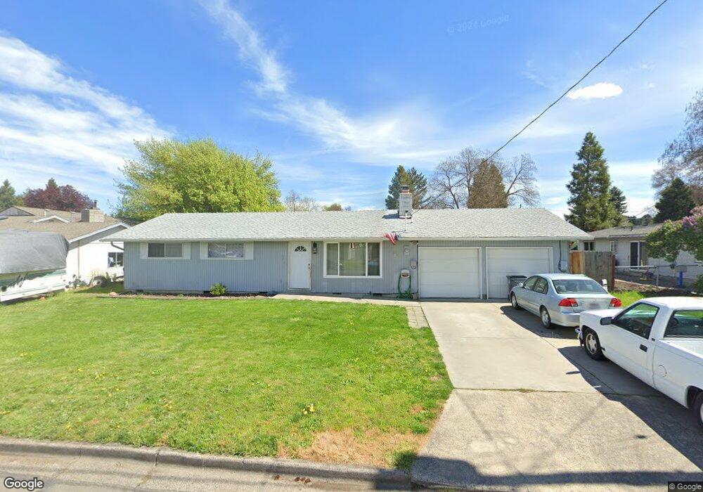 217 Corcoran Ln, Central Point, OR 97502 - photo 1