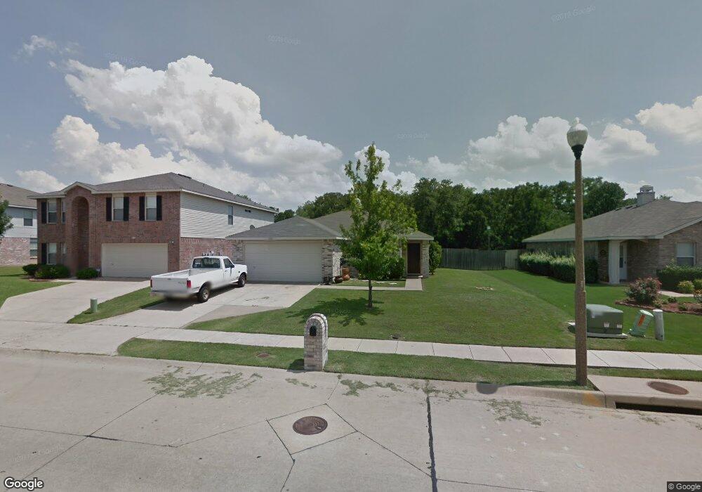 8112 Montecito Dr, Denton, TX 76210 - photo 1