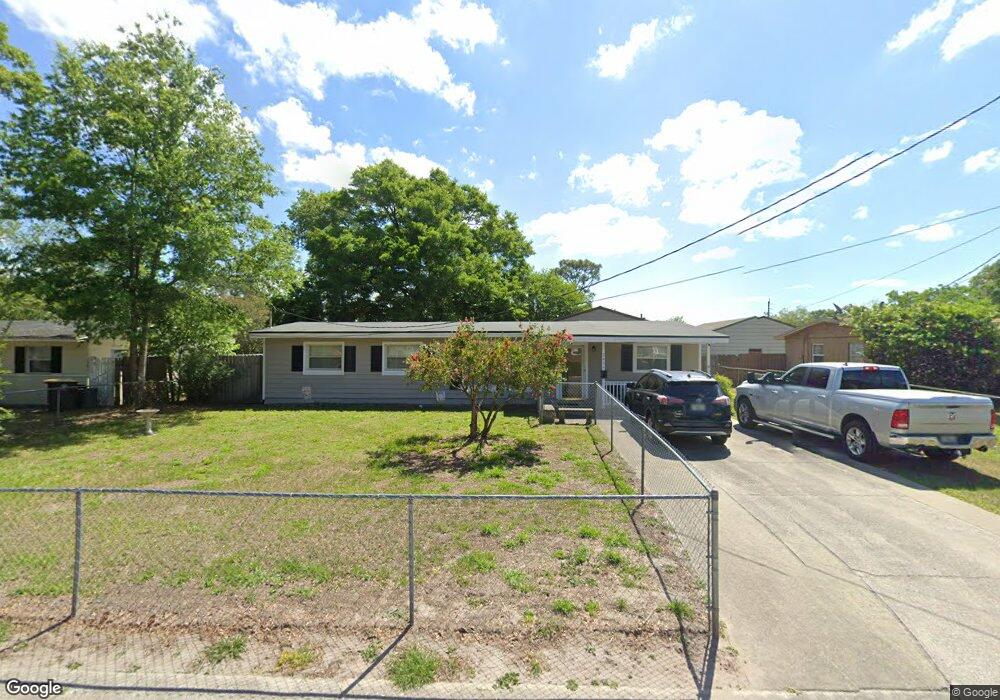 2459 Lourdes Dr W, Jacksonville, FL 32210 - photo 1