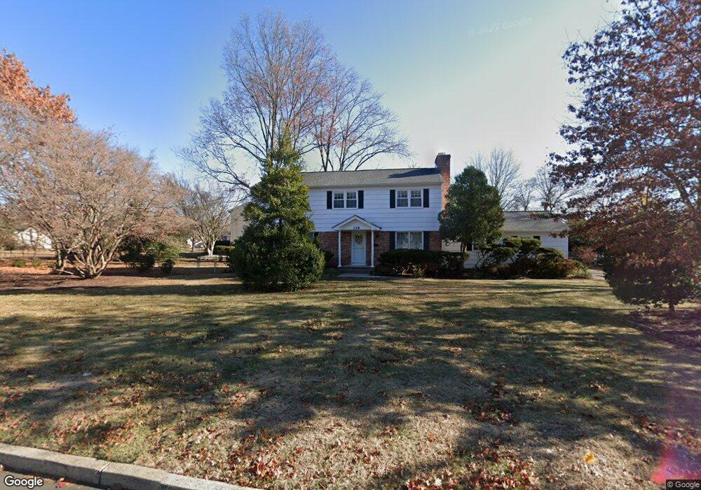 128 Hazelwood Ave, Middlesex, NJ 08846 - photo 1