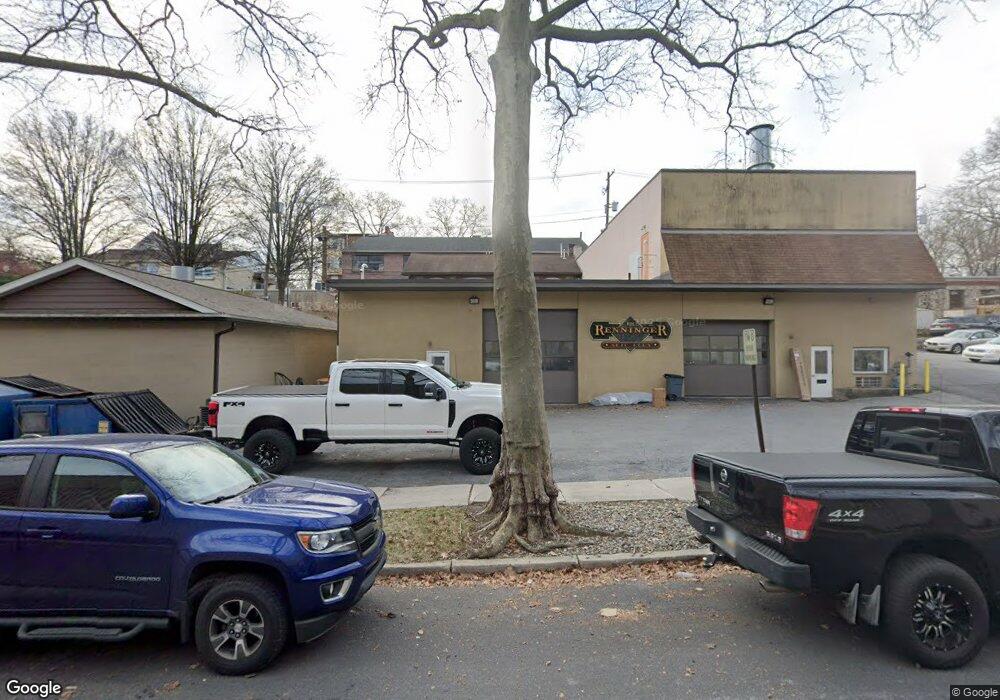 1140 Hobart Ave, Wyomissing, PA 19610 - photo 1