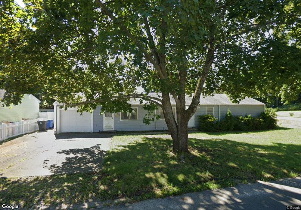 70 Mayfair Rd, Cumberland, RI 02864 - photo 1