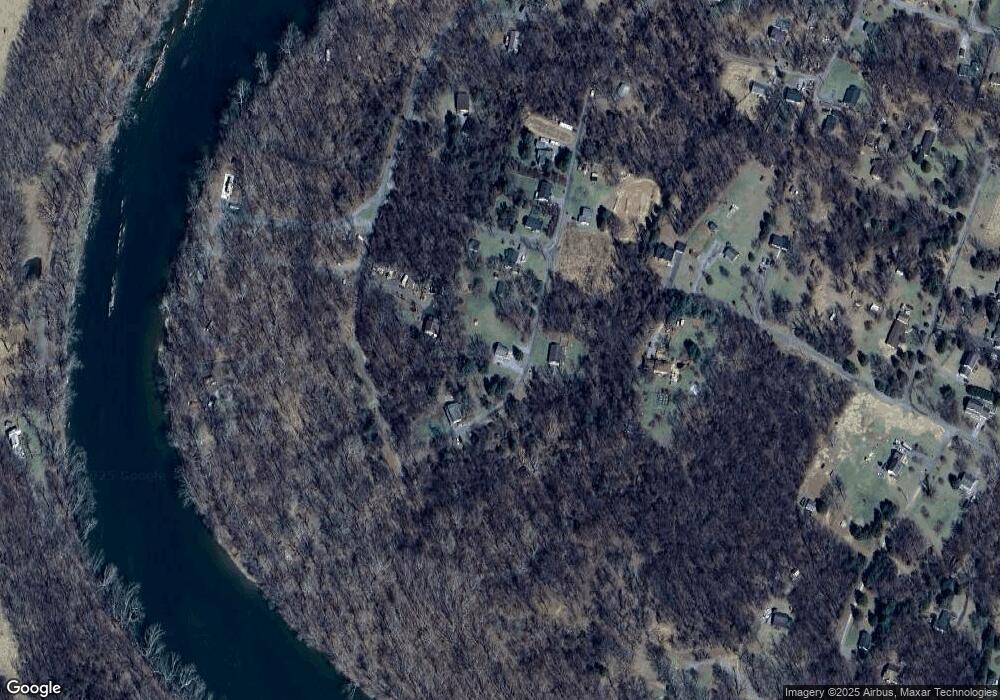 59 River Crest Rd, Harpers Ferry, WV 25425 - photo 1