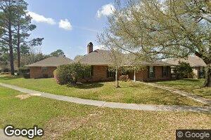 1560 Pelham Dr, Baton Rouge, LA 70815