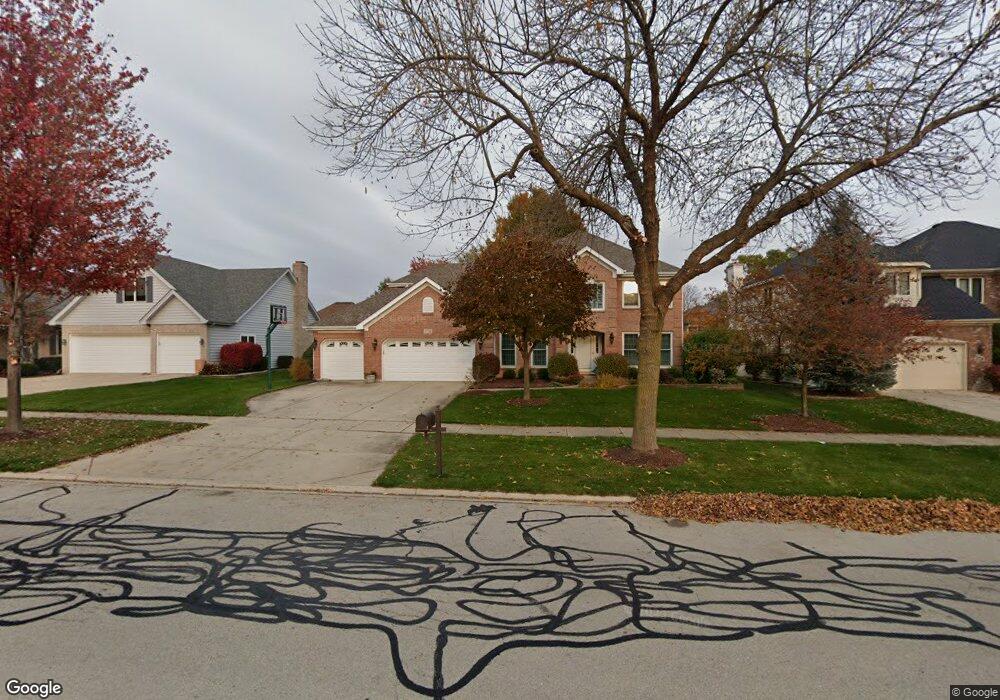 3724 Lawrence Dr unit 4, Naperville, IL 60564 - photo 1