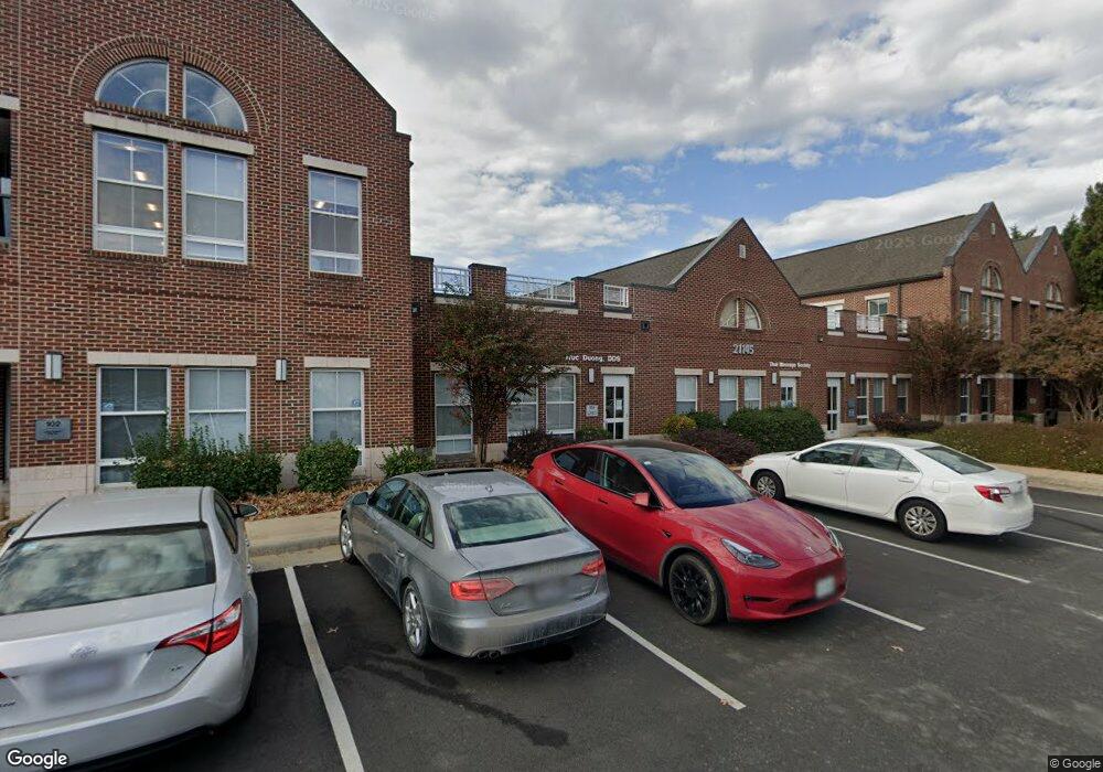 21145 Whitfield Place unit 201, Sterling, VA 20165 - photo 1