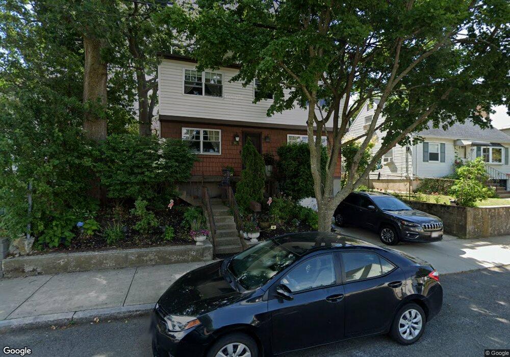 50 Hemlock Rd, West Roxbury, MA 02132 - photo 1