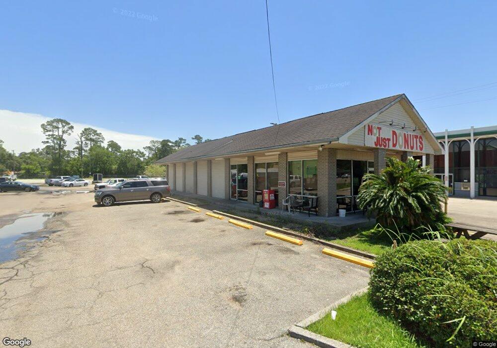 3162 Pontchartrain Dr, Slidell, LA 70458 - photo 1