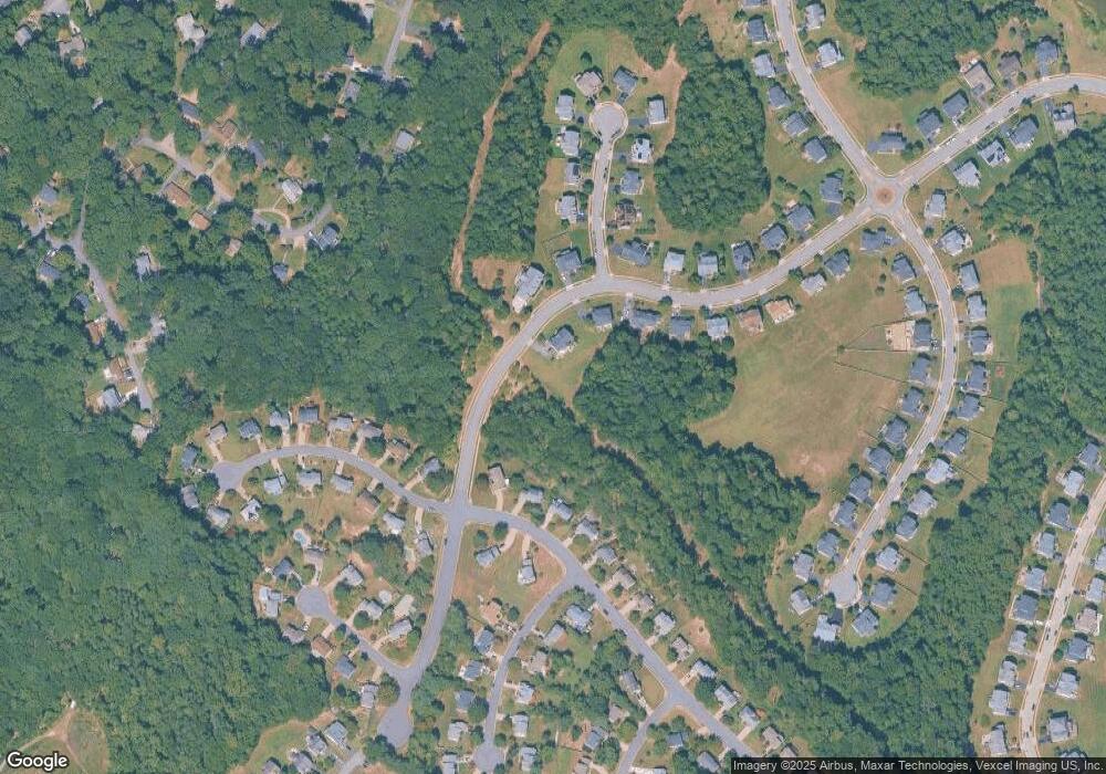 18649 Kerill Rd, Triangle, VA 22172 - photo 1