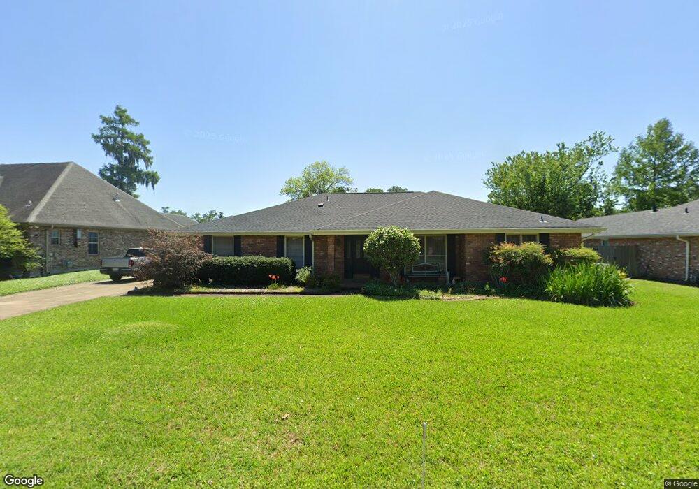 32 Bellgrove Dr, Destrehan, LA 70047 - photo 1