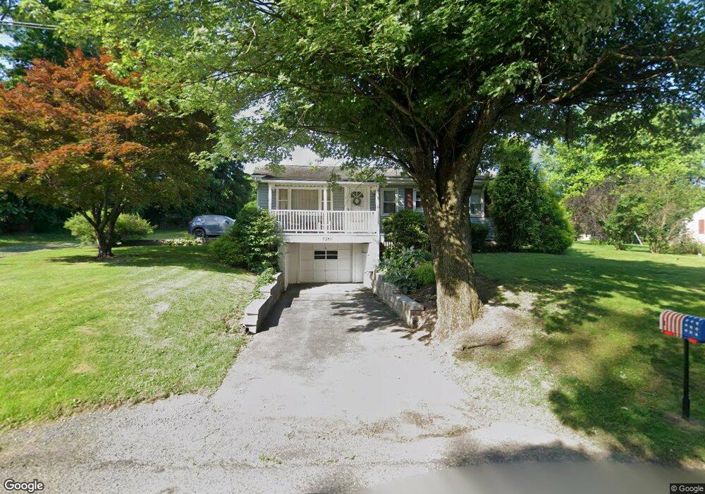 7280 Leh St, Coopersburg, PA 18036 - photo 1