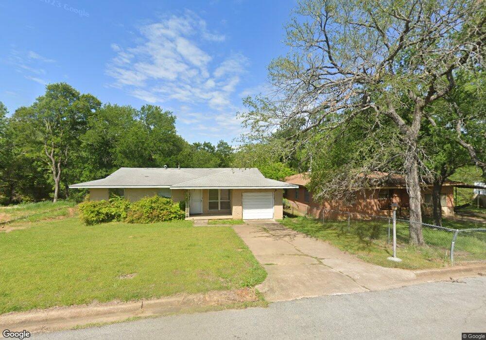 15 Geraldine Ln, Denison, TX 75020 - photo 1