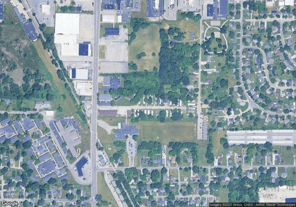 2300 N Walnut St, Muncie, IN 47303 - photo 1