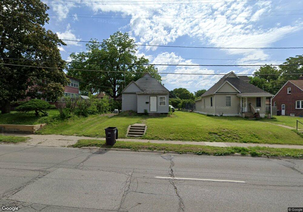 3315 2nd Ave, Des Moines, IA 50313 - photo 1