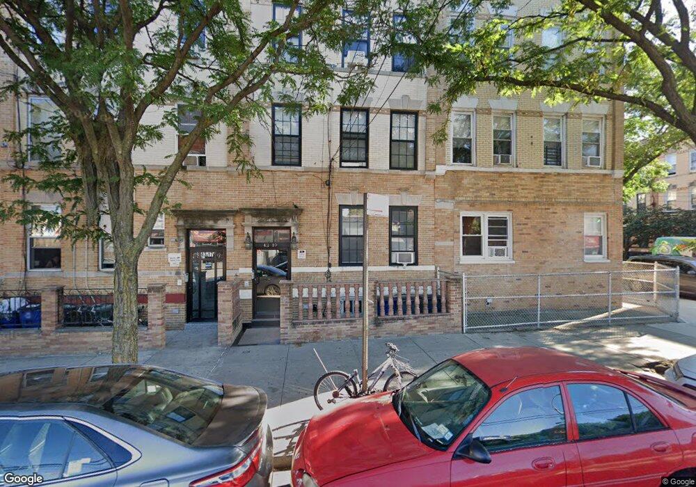 4319 31st Ave, Astoria, NY 11103 - photo 1