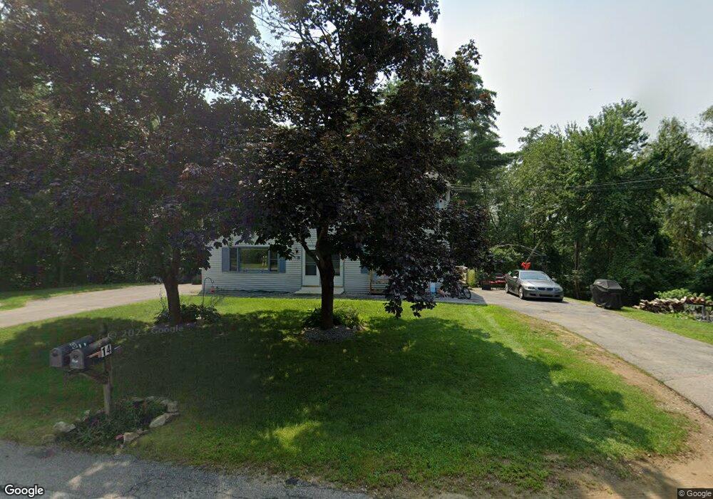 14 Lincoln Dr, Hooksett, NH 03106 - photo 1