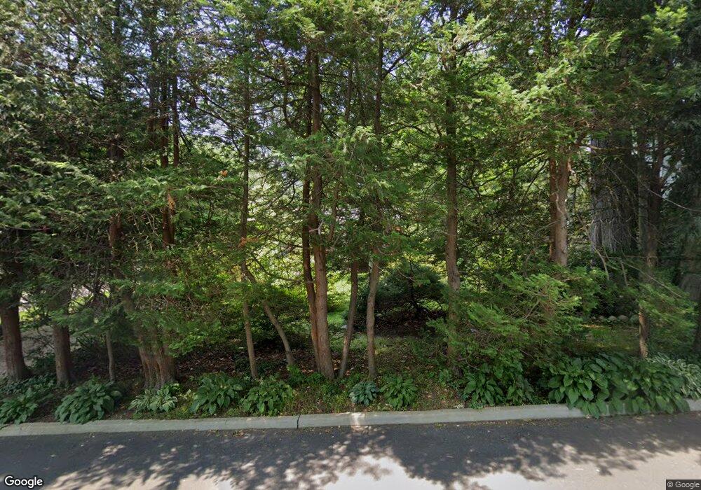 4 Edgewood Ave, Glen Head, NY 11545 - photo 1