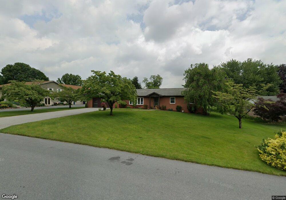 117 Jackson Dr, Chambersburg, PA 17201 - photo 1