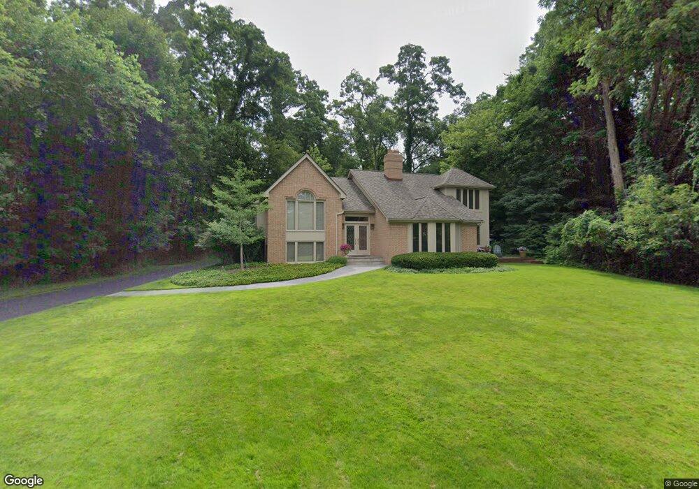 3259 Wellington Ct, West Bloomfield, MI 48324 - photo 1