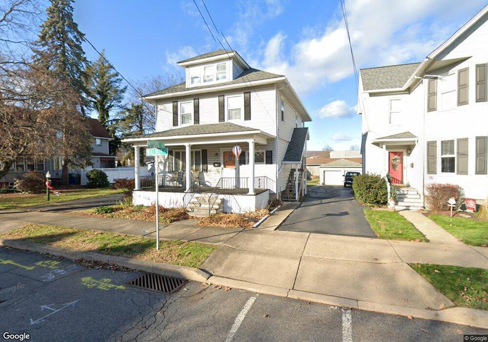 34 Walnut St, Kingston, PA 18704 - photo 1