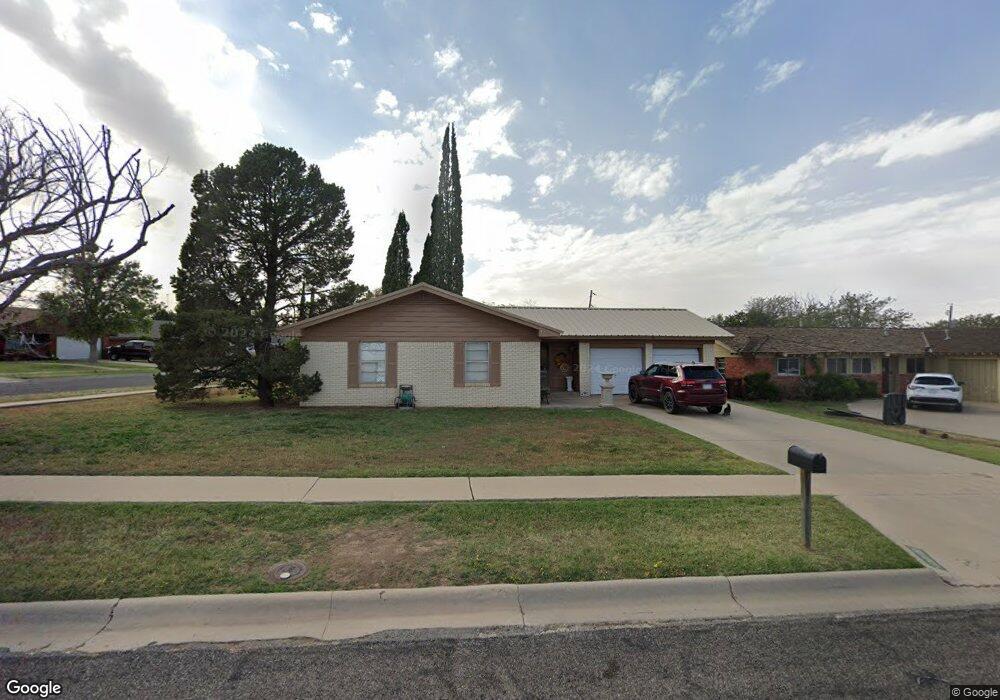 2716 Carol Dr, Big Spring, TX 79720 - photo 1