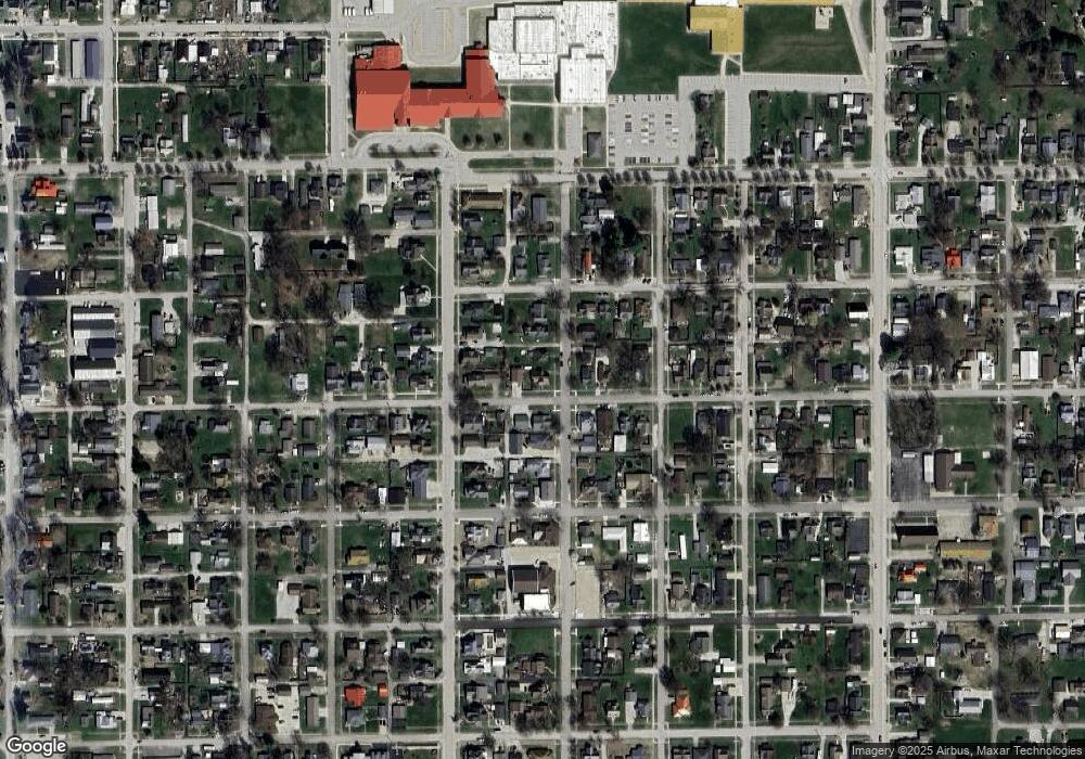 620 1st St NE, Linton, IN 47441 - photo 1