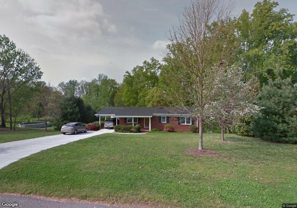 1406 Beverly Ave, Shelby, NC 28152 - photo 1