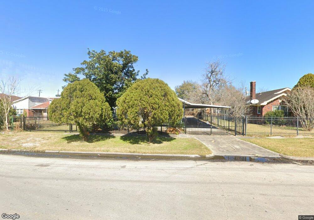 8125 Joplin St, Houston, TX 77017 - photo 1