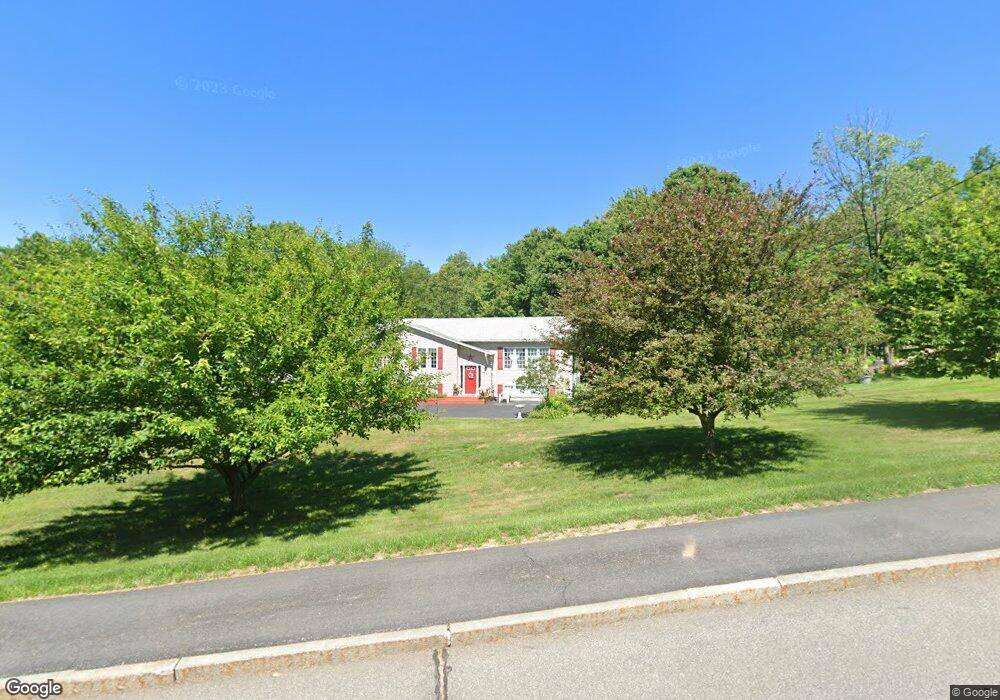 11 Juniper Dr, Goffstown, NH 03045 - photo 1