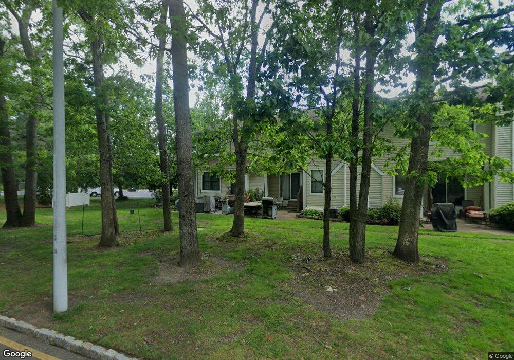 2008 Meadowlands Ct, Toms River, NJ 08755 - photo 1