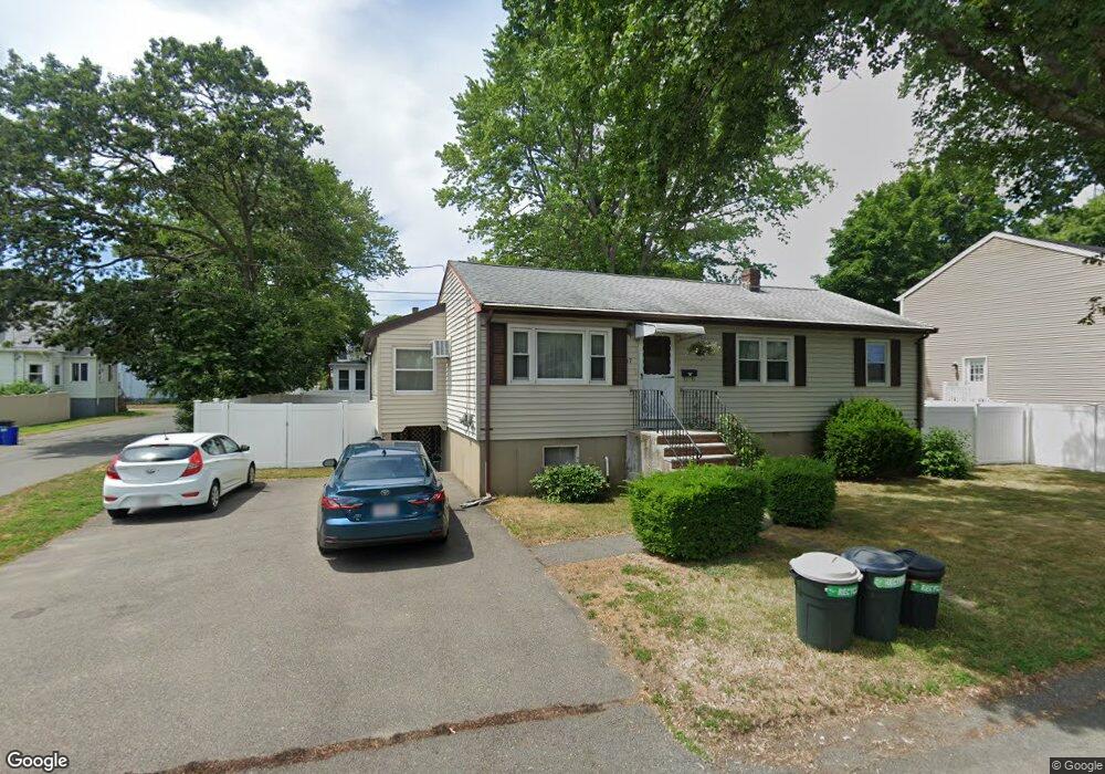 17 Wolcott Rd, Saugus, MA 01906 - photo 1