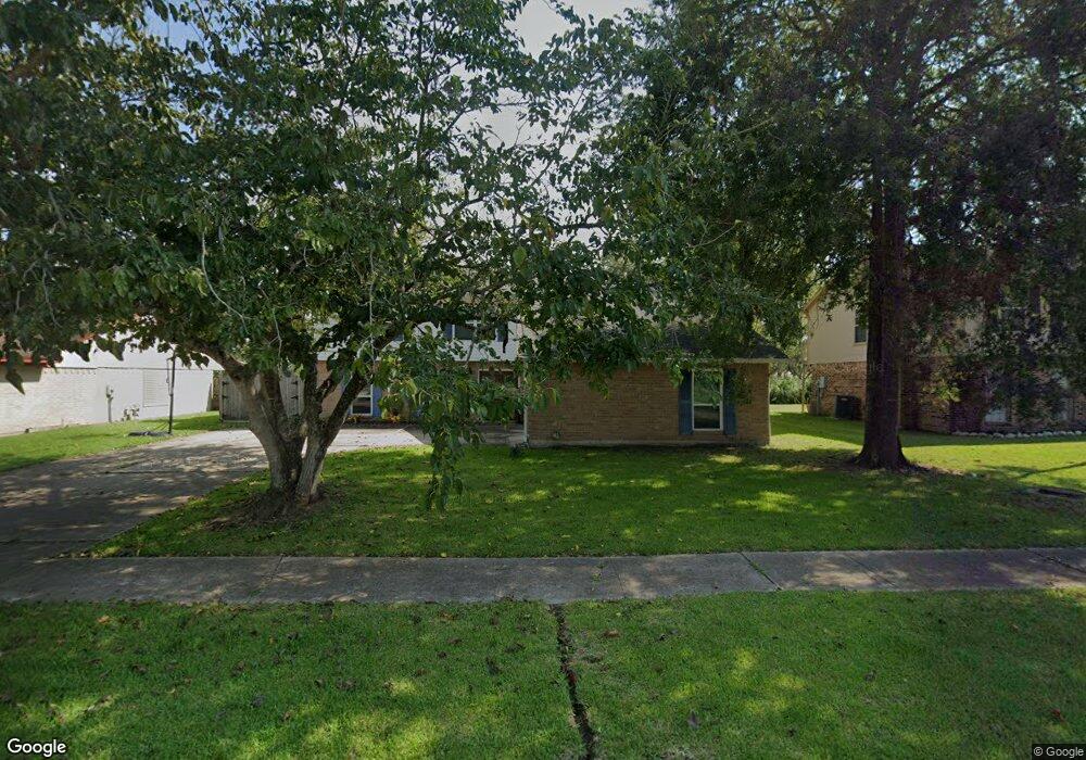 255 E Castle Harbour Dr, Friendswood, TX 77546 - photo 1