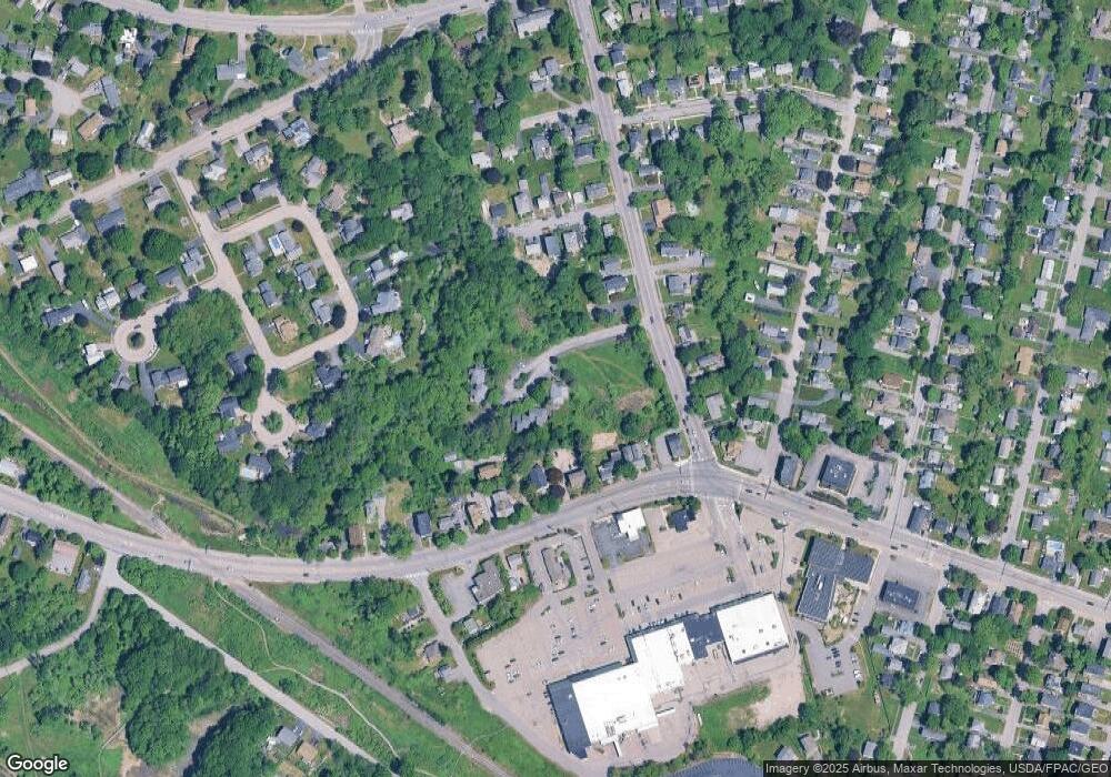 1 Twin Knolls Ln, Portland, ME 04102 - photo 1